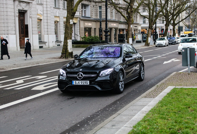 Mercedes-AMG E 63 S W213