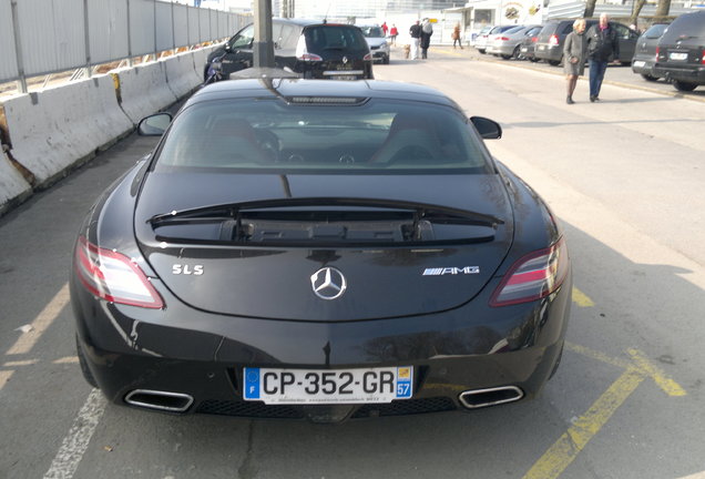 Mercedes-Benz SLS AMG