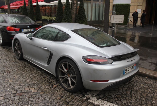 Porsche 718 Cayman S