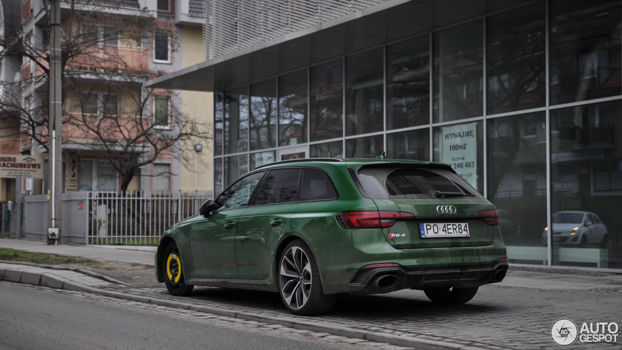 Audi RS4 Avant B9