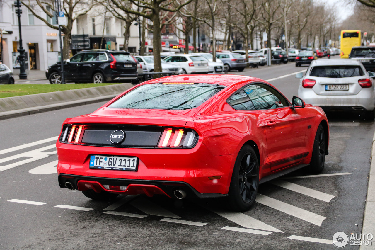 Ford Mustang GT 2015 Black Shadow Edition