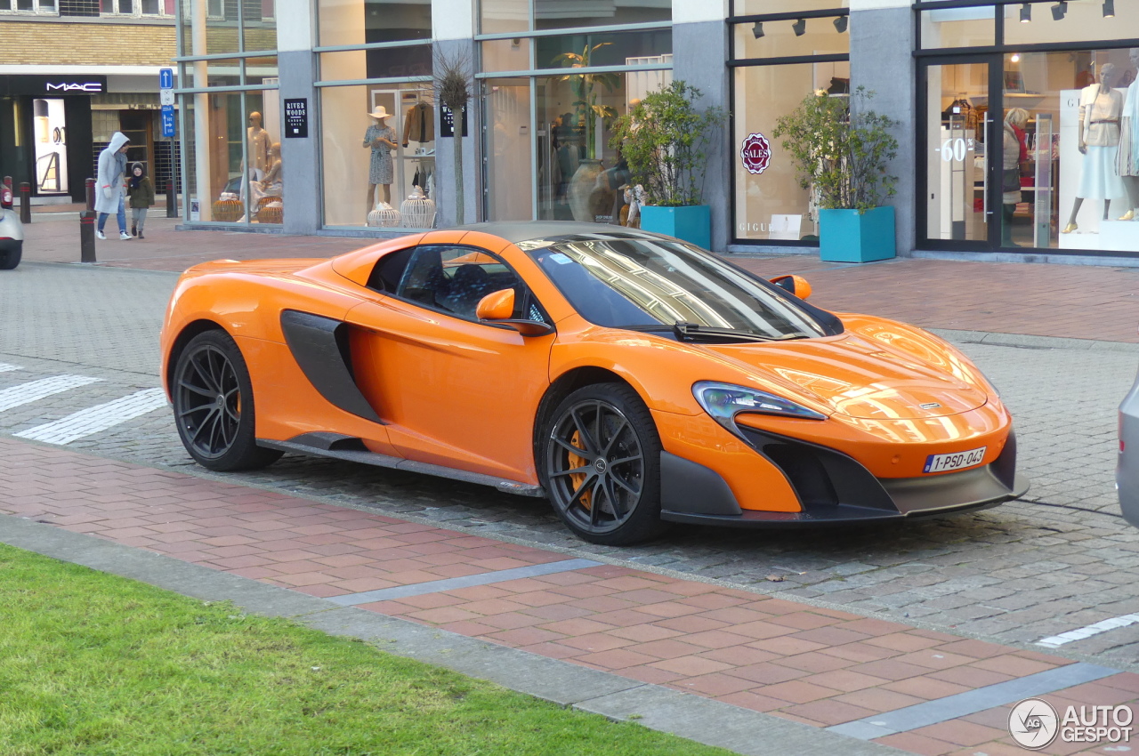 McLaren 675LT Spider