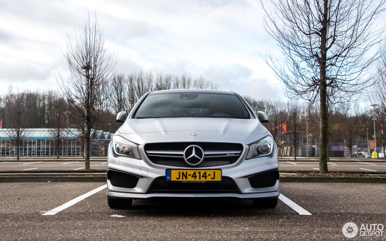 Mercedes-AMG CLA 45 Shooting Brake X117