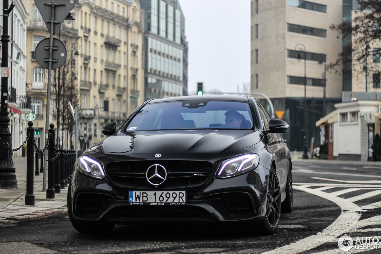 Mercedes-AMG E 63 S W213