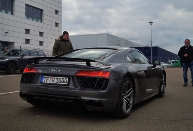 Audi R8 V10 Plus 2015