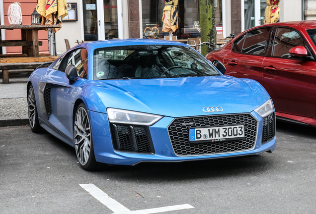 Audi R8 V10 Plus 2015