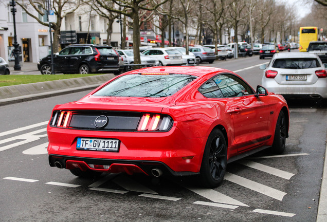 Ford Mustang GT 2015 Black Shadow Edition