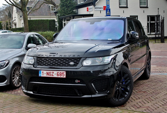 Land Rover Range Rover Sport SVR