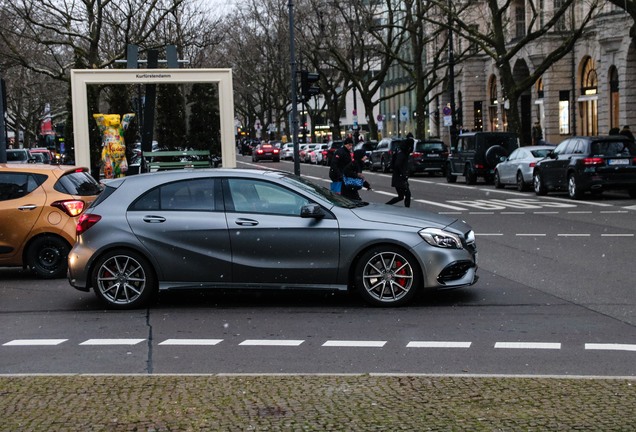 Mercedes-AMG A 45 W176 2015