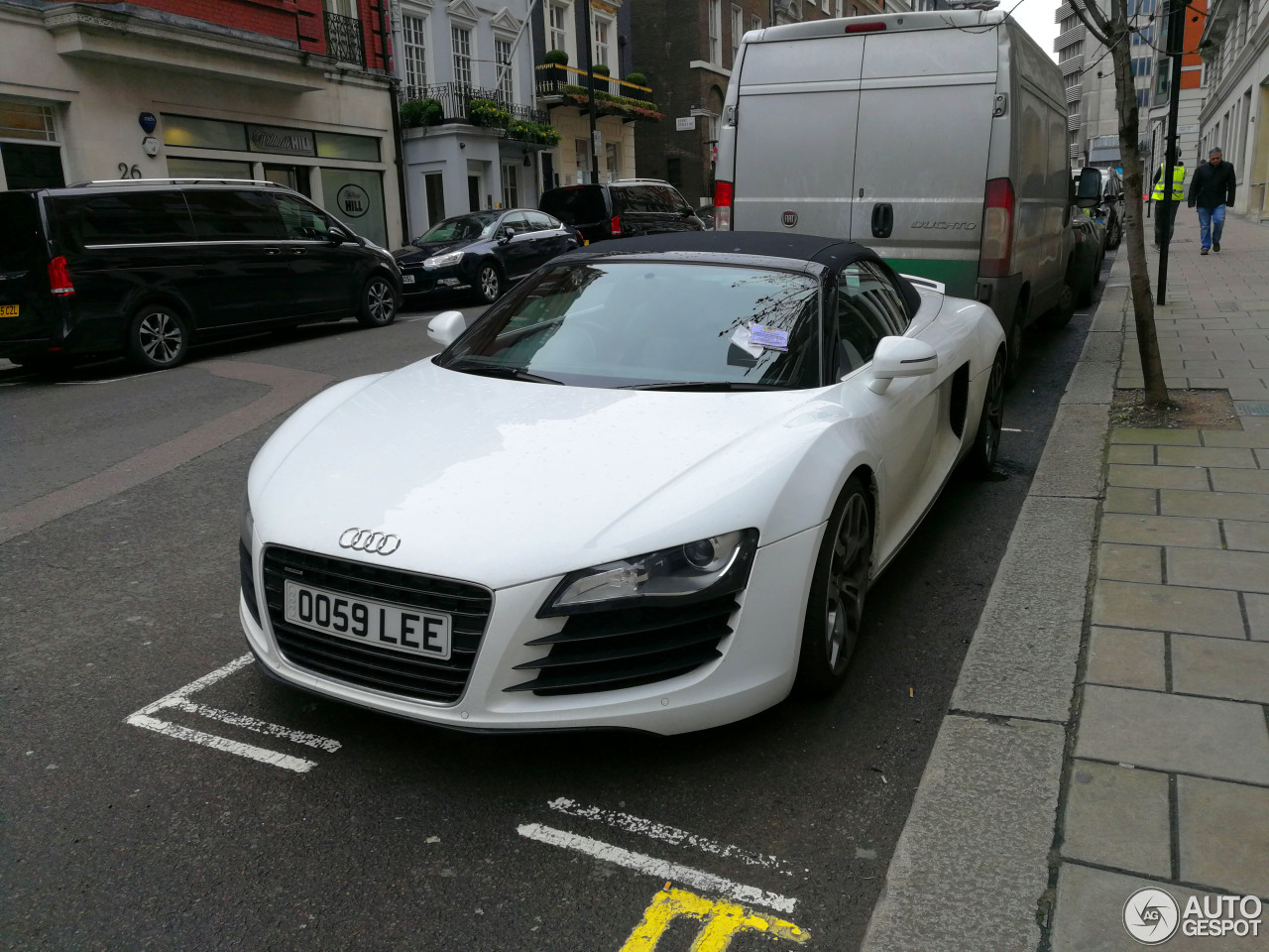 Audi R8 V8 Spyder