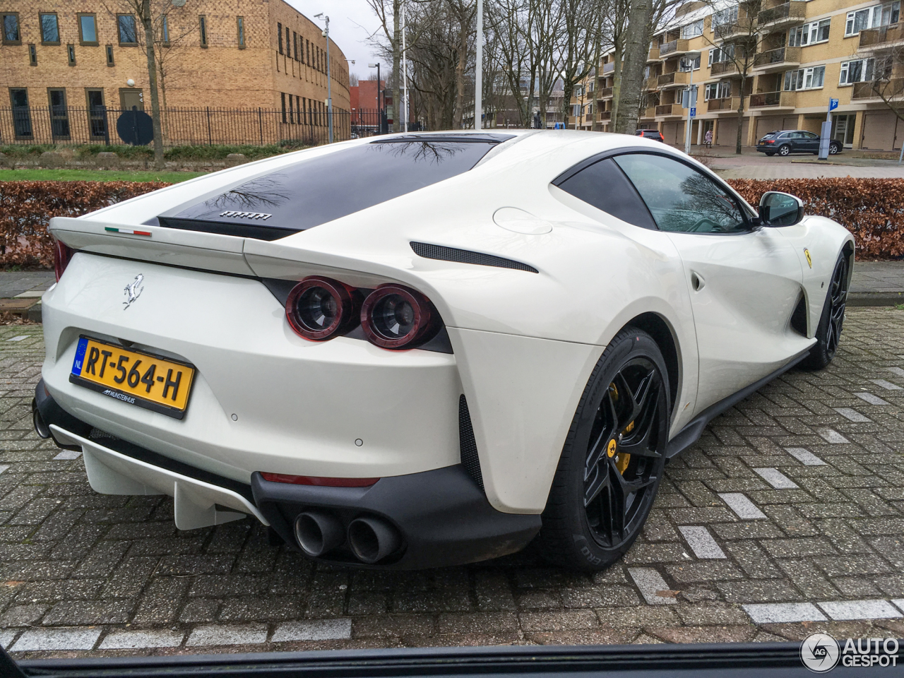 Ferrari 812 Superfast