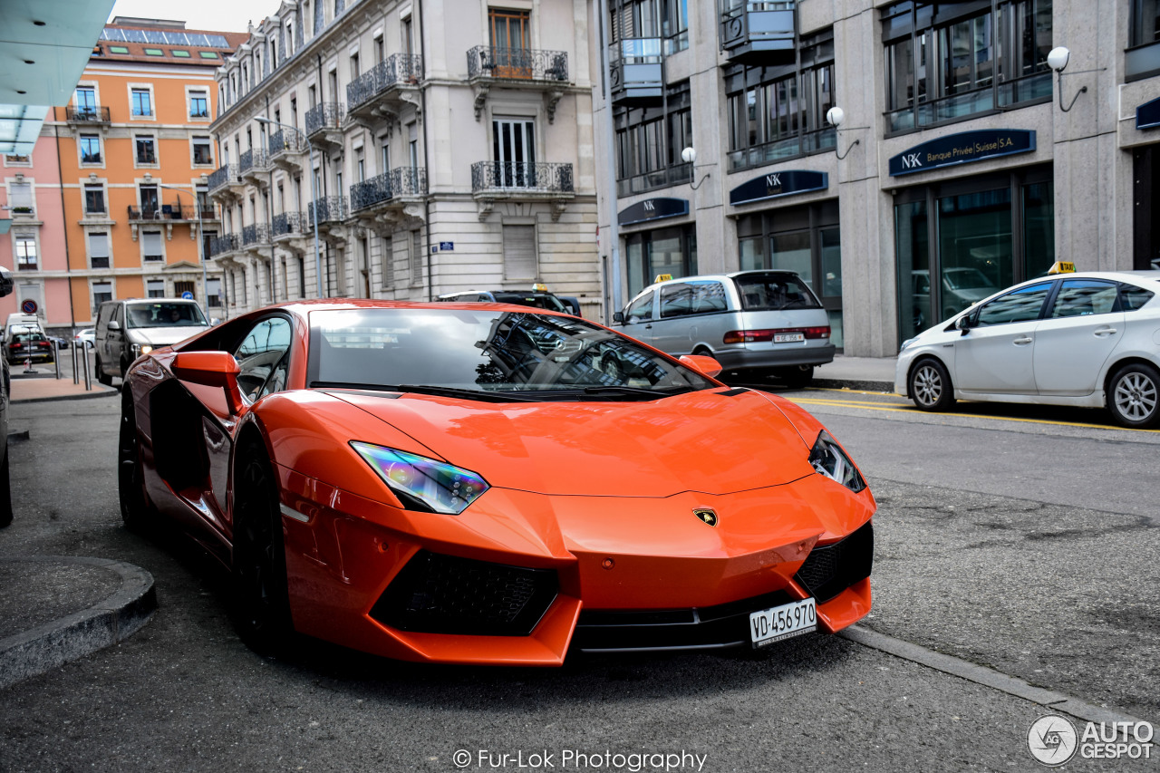 Lamborghini Aventador LP700-4