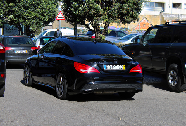 Mercedes-Benz CLA 45 AMG C117