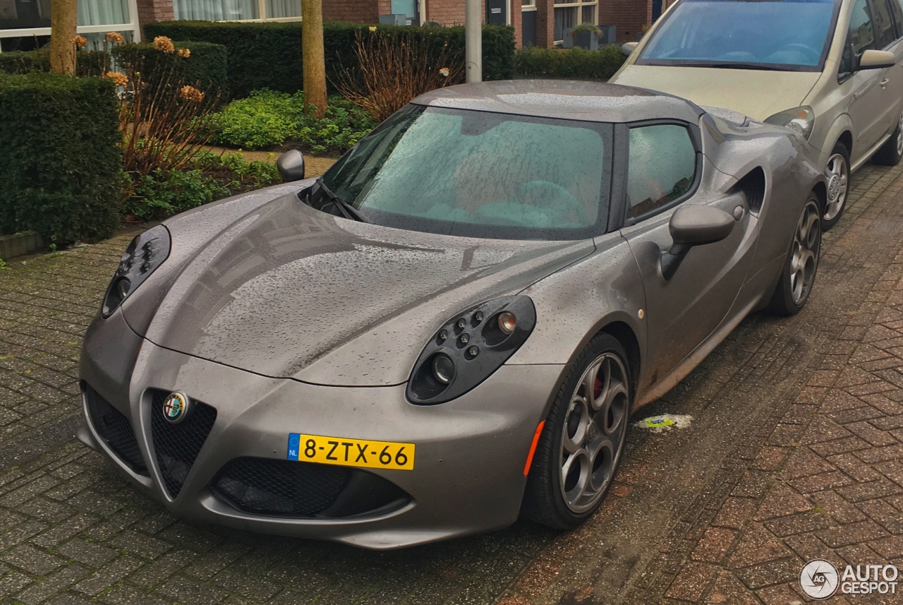 Alfa Romeo 4C Coupé