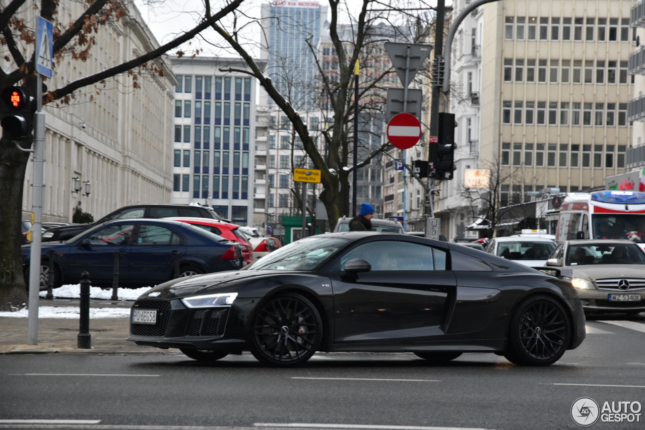 Audi R8 V10 Plus 2015