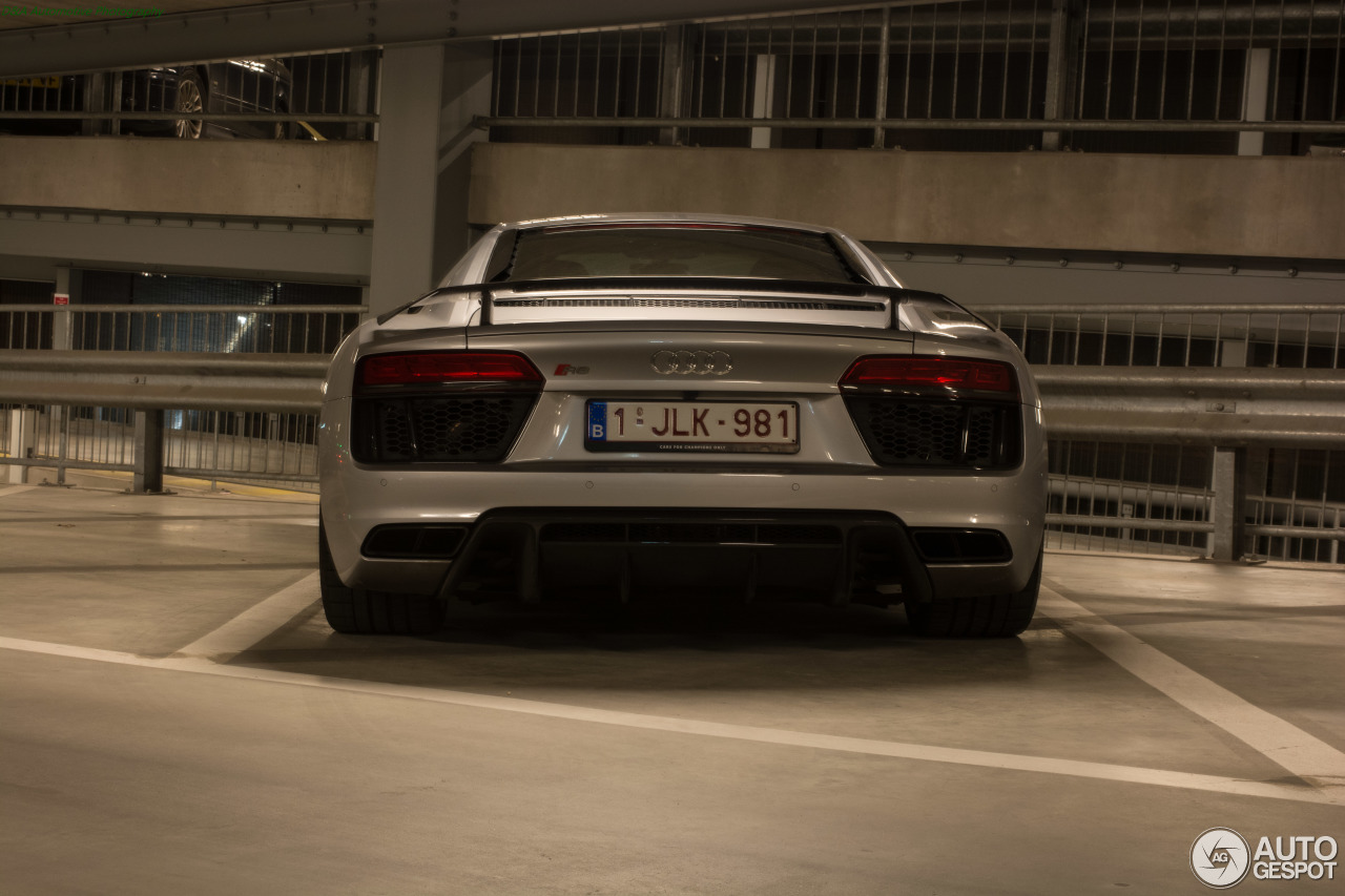 Audi R8 V10 Plus 2015