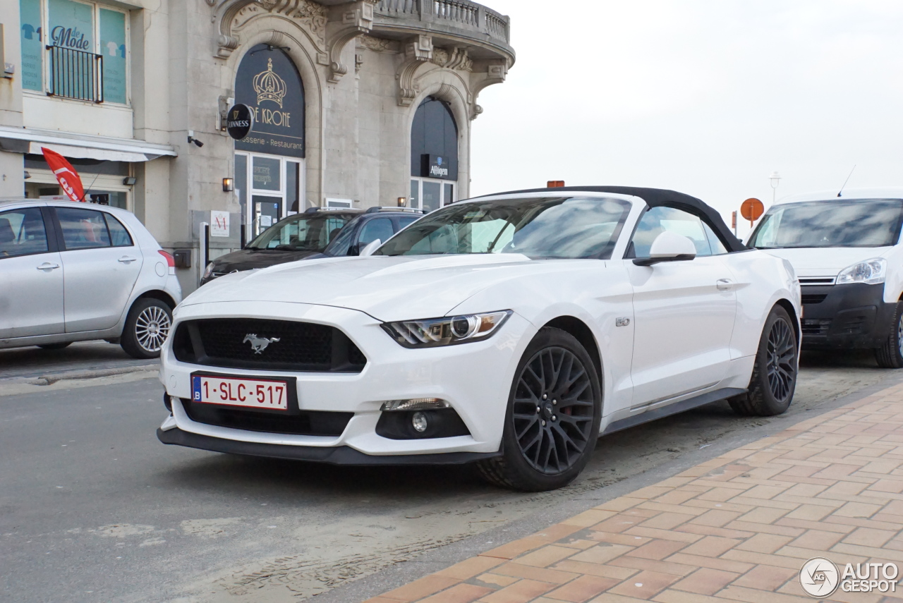 Ford Mustang GT Convertible 2015