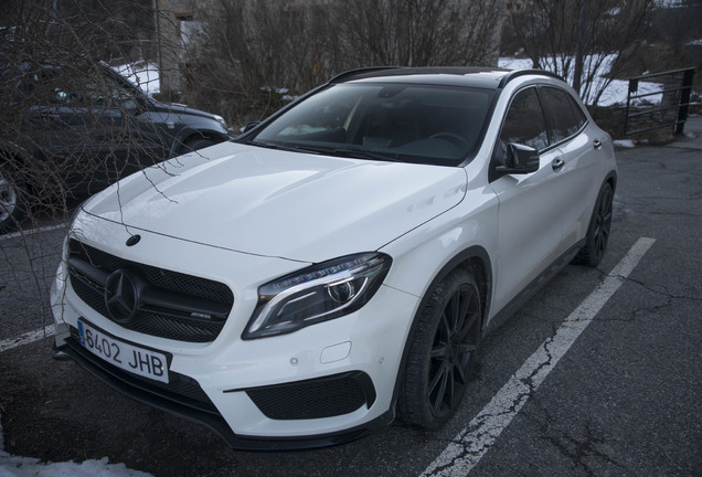 Mercedes-Benz GLA 45 AMG X156