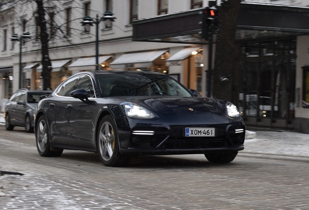 Porsche 971 Panamera Turbo S E-Hybrid