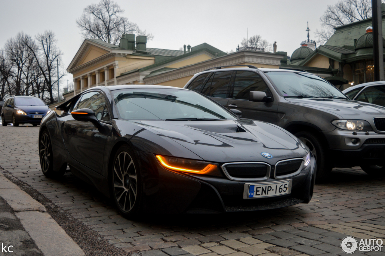 BMW i8