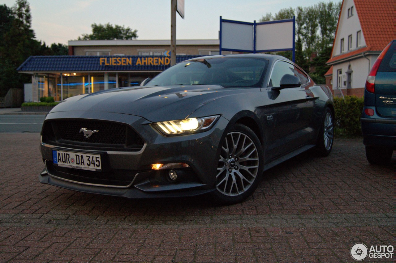 Ford Mustang GT 2015