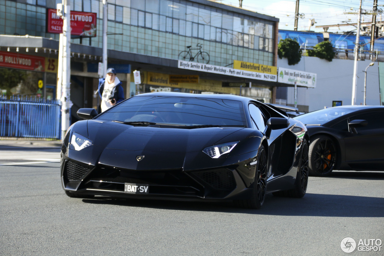 Lamborghini Aventador LP750-4 SuperVeloce