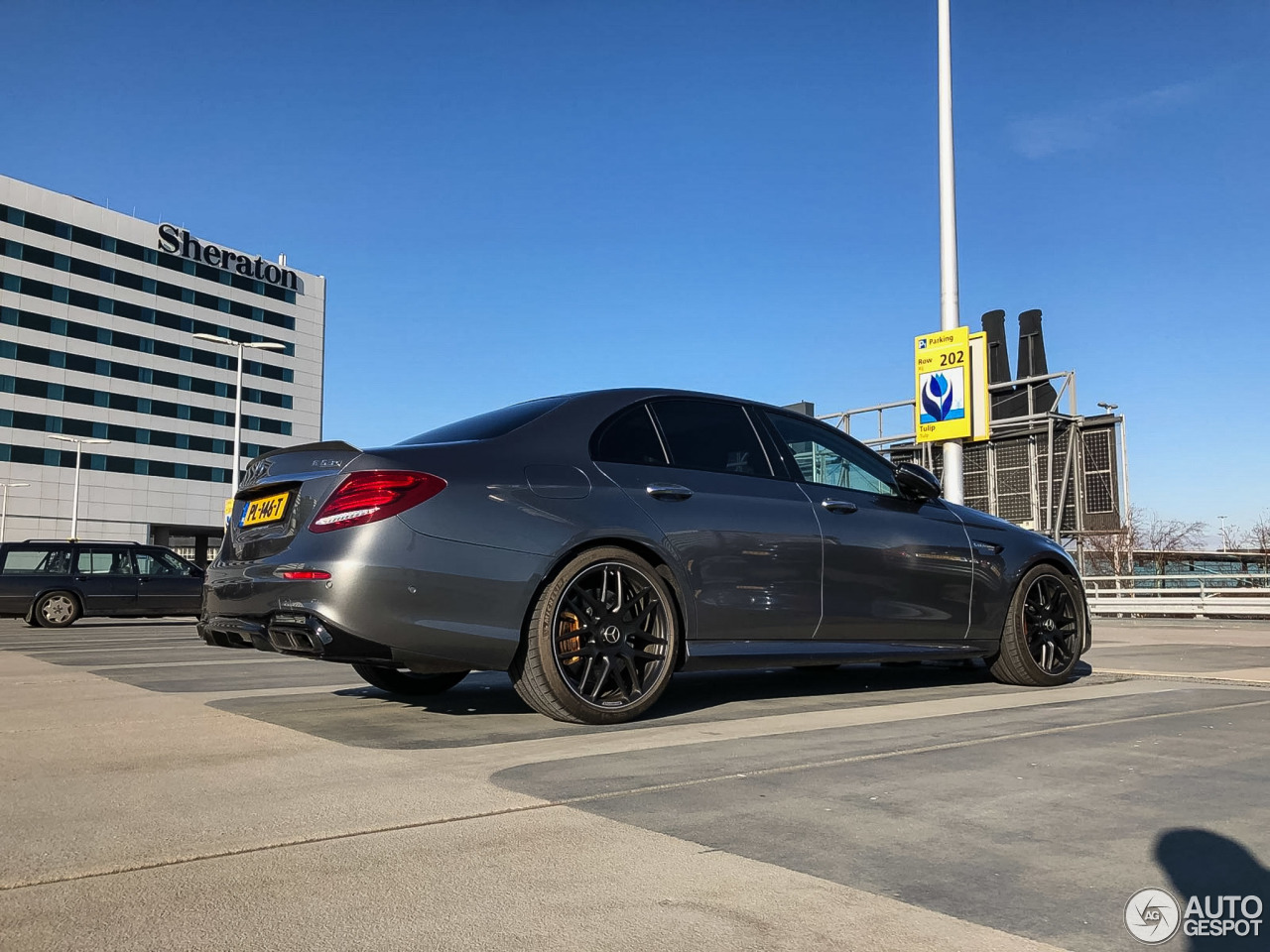 Mercedes-AMG E 63 S W213