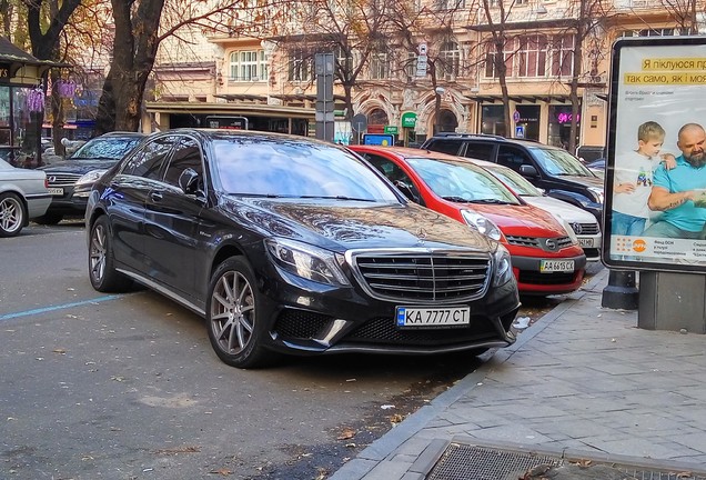 Mercedes-Benz S 63 AMG V222