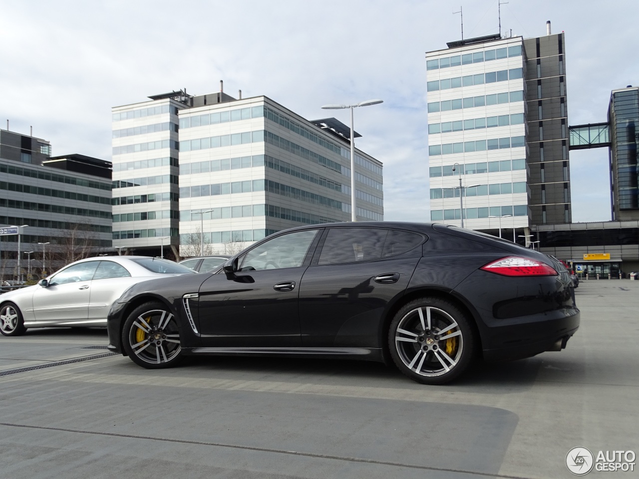 Porsche 970 Panamera Turbo S MkI