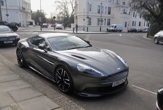 Aston Martin Vanquish S 2017