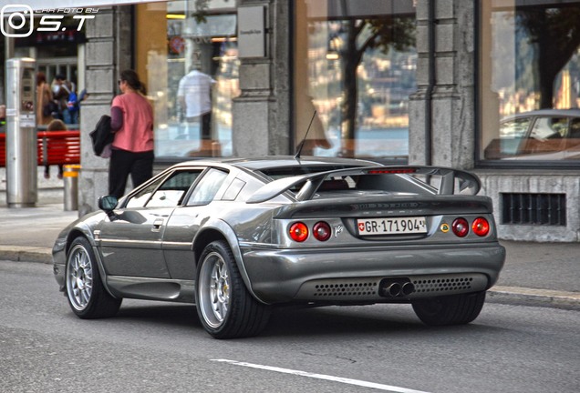 Lotus Esprit V8