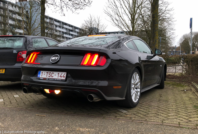 Ford Mustang GT 2015