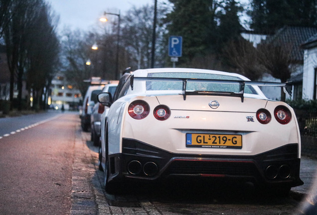 Nissan GT-R 2011 Nismo