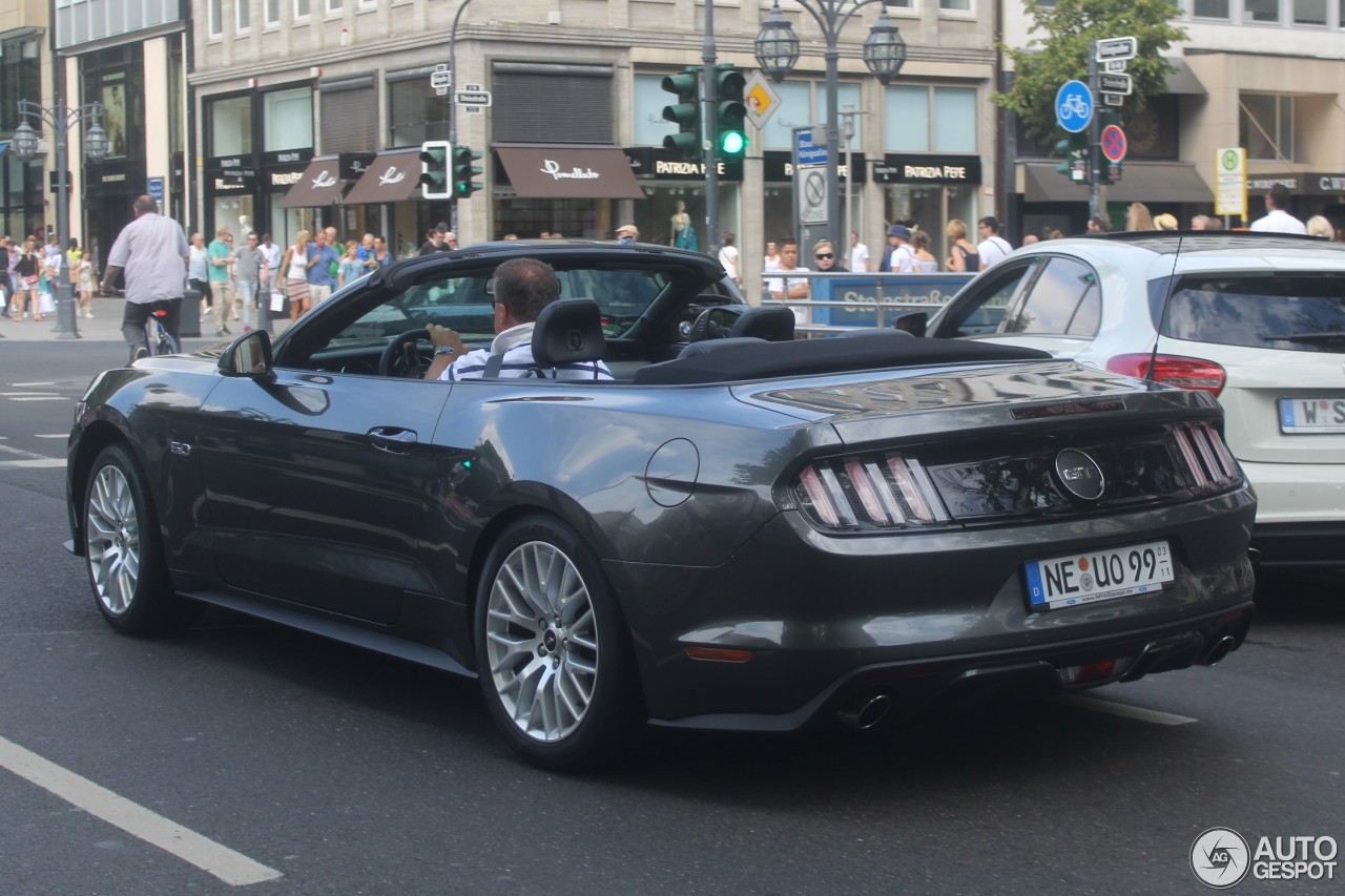 Ford Mustang GT Convertible 2015