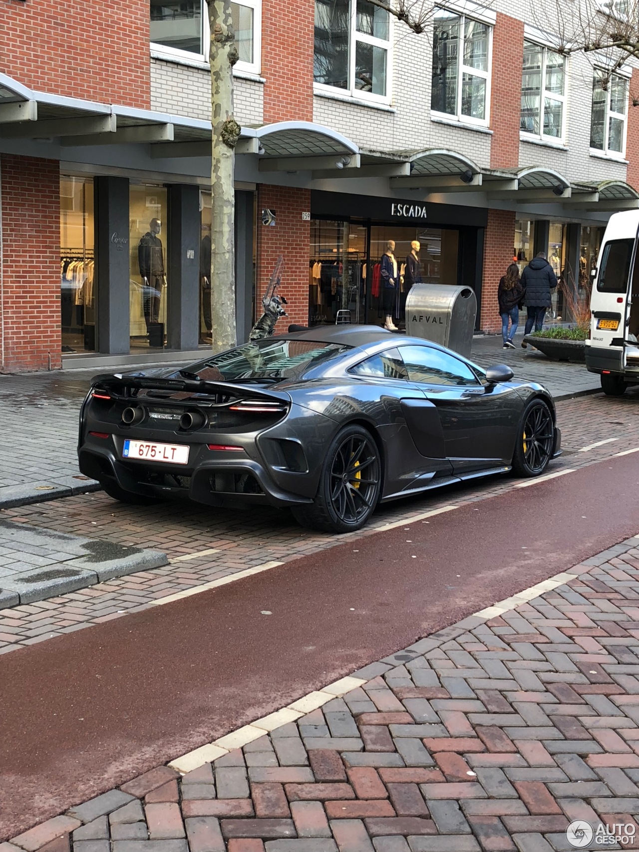 McLaren 675LT