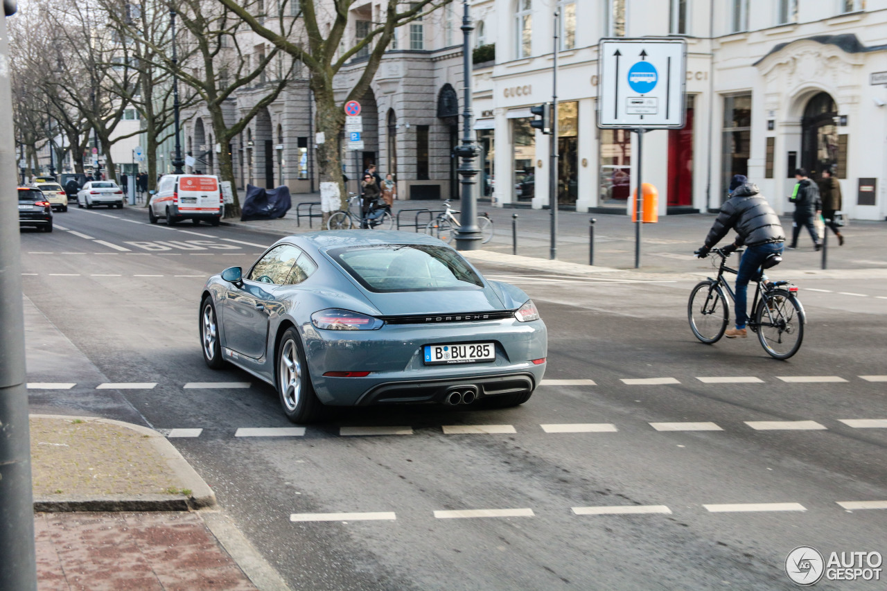 Porsche 718 Cayman S