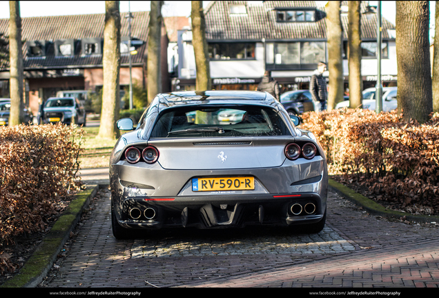 Ferrari GTC4Lusso