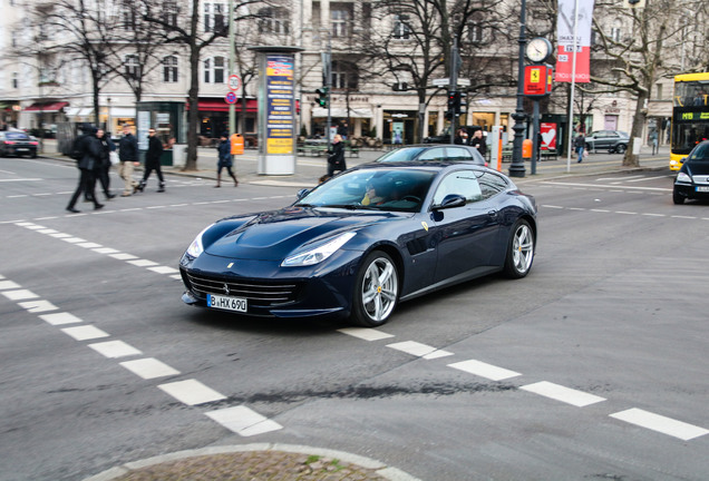 Ferrari GTC4Lusso