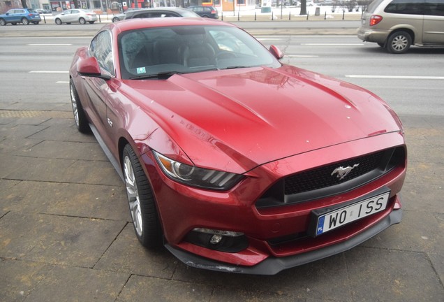 Ford Mustang GT 2015