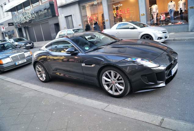 Jaguar F-TYPE S Coupé