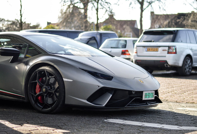 Lamborghini Huracán LP640-4 Performante