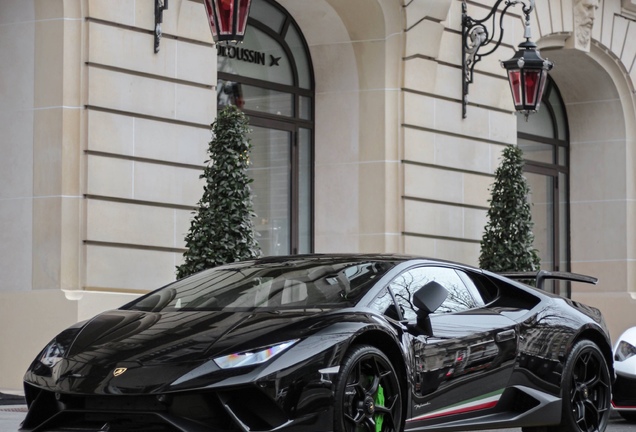 Lamborghini Huracán LP640-4 Performante