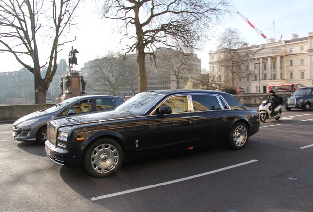 Rolls-Royce Phantom EWB Series II