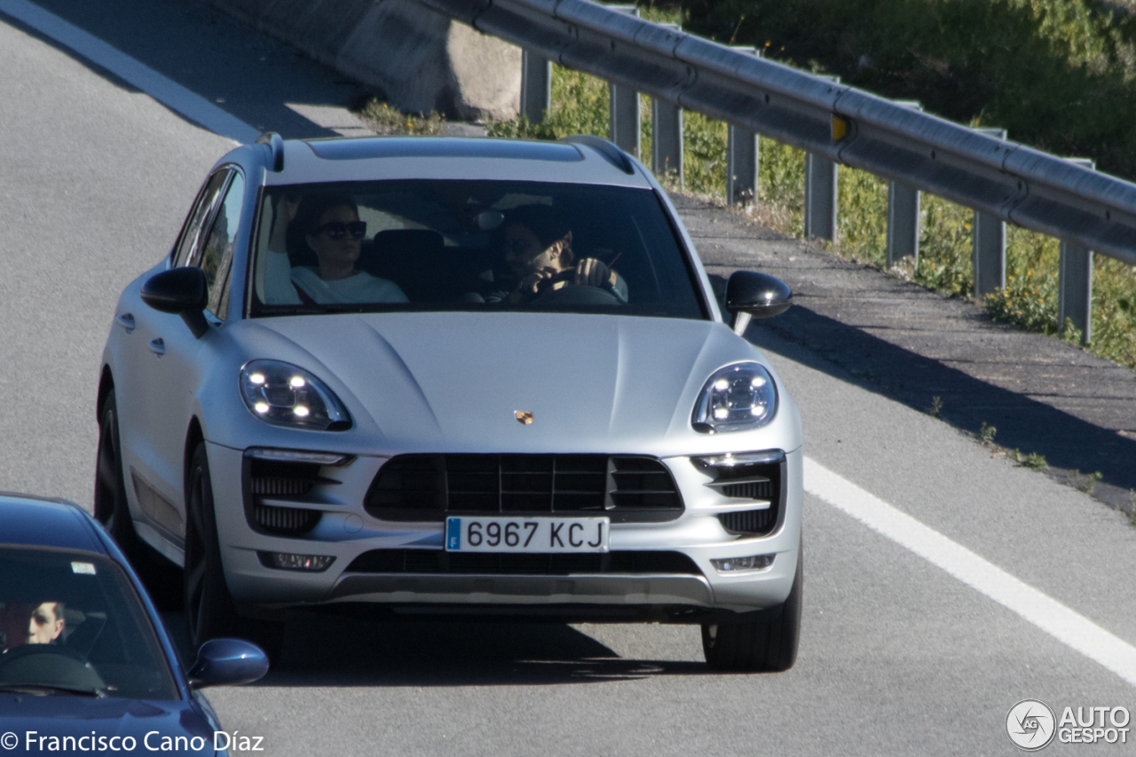 Porsche 95B Macan GTS