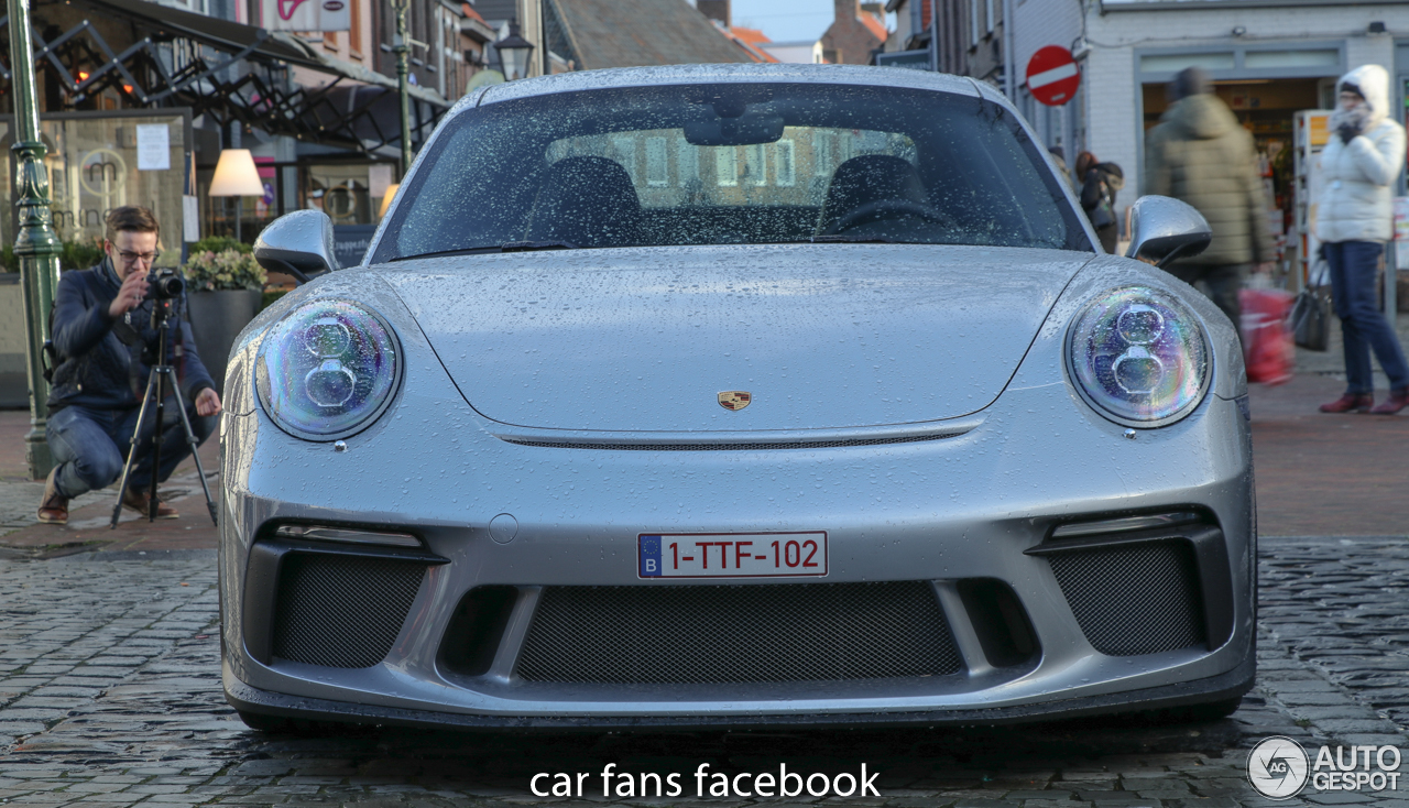 Porsche 991 GT3 Touring