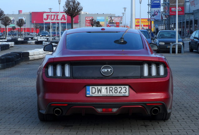 Ford Mustang GT 2015