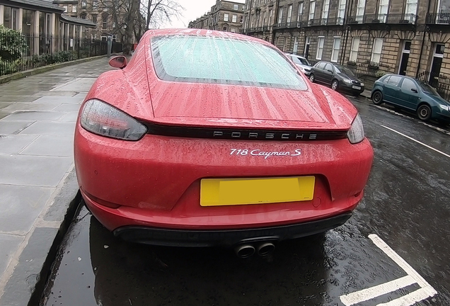 Porsche 718 Cayman S