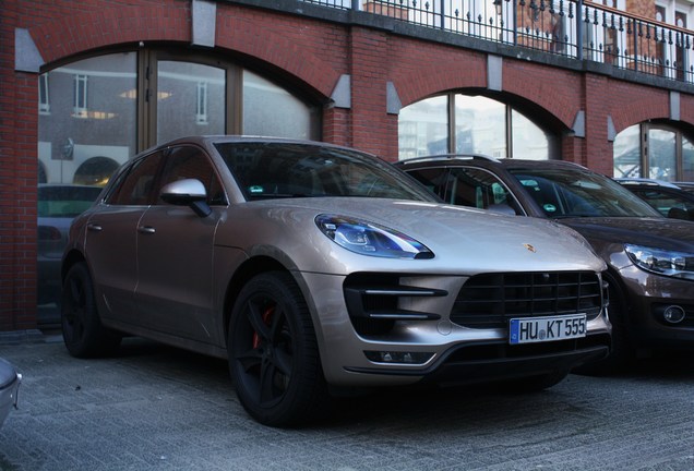 Porsche 95B Macan Turbo