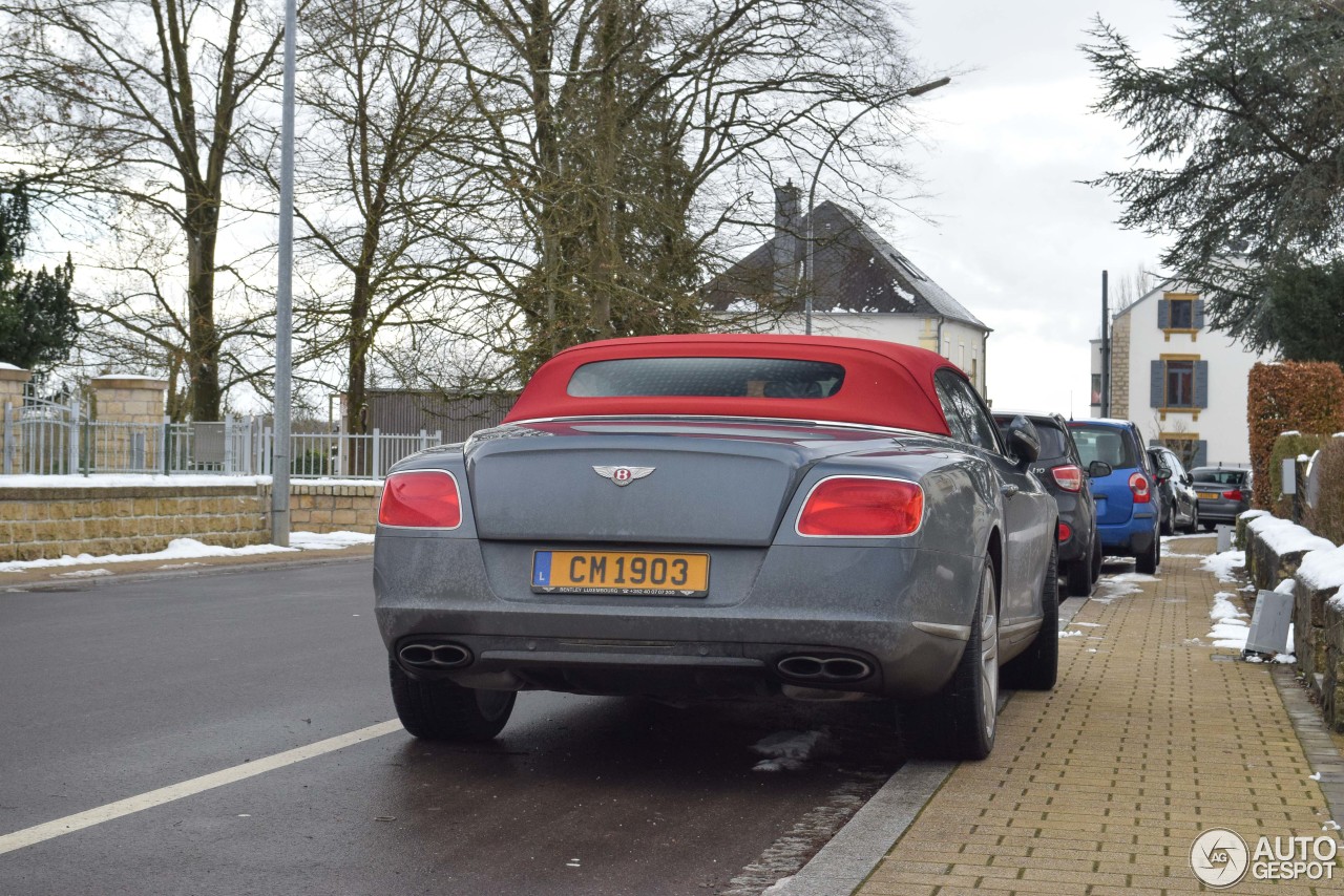 Bentley Continental GTC V8