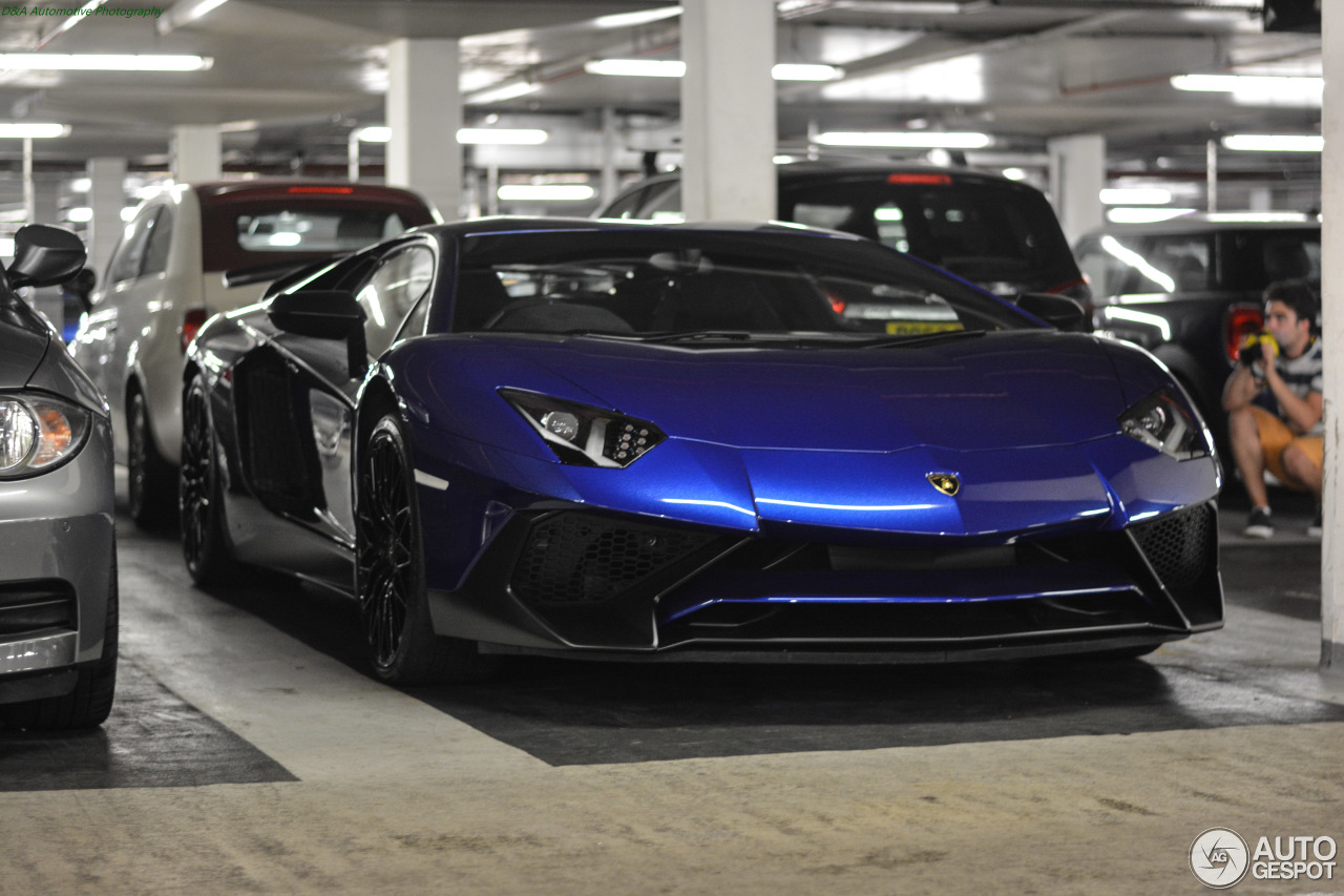 Lamborghini Aventador LP750-4 SuperVeloce